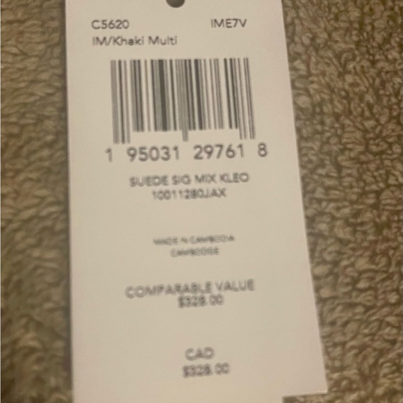 ****SOLD**** NWT Coach Suede Signature M/X Kleo - Picture 7 of 10